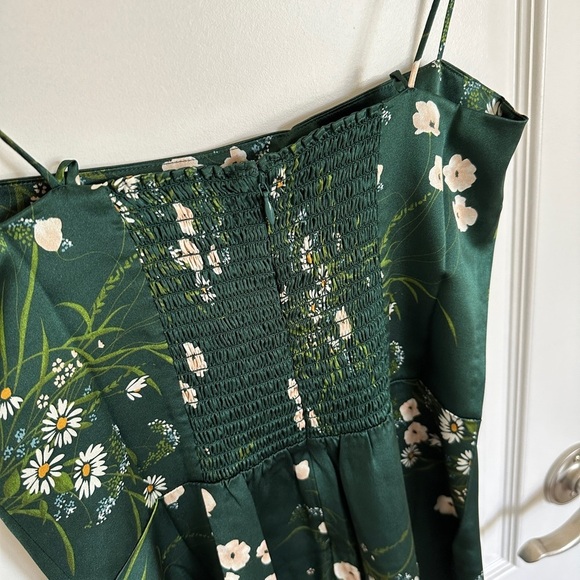 NEW Reformation  Frankie Silk Dress in Buena Green Floral | size 4 - Picture 12 of 14